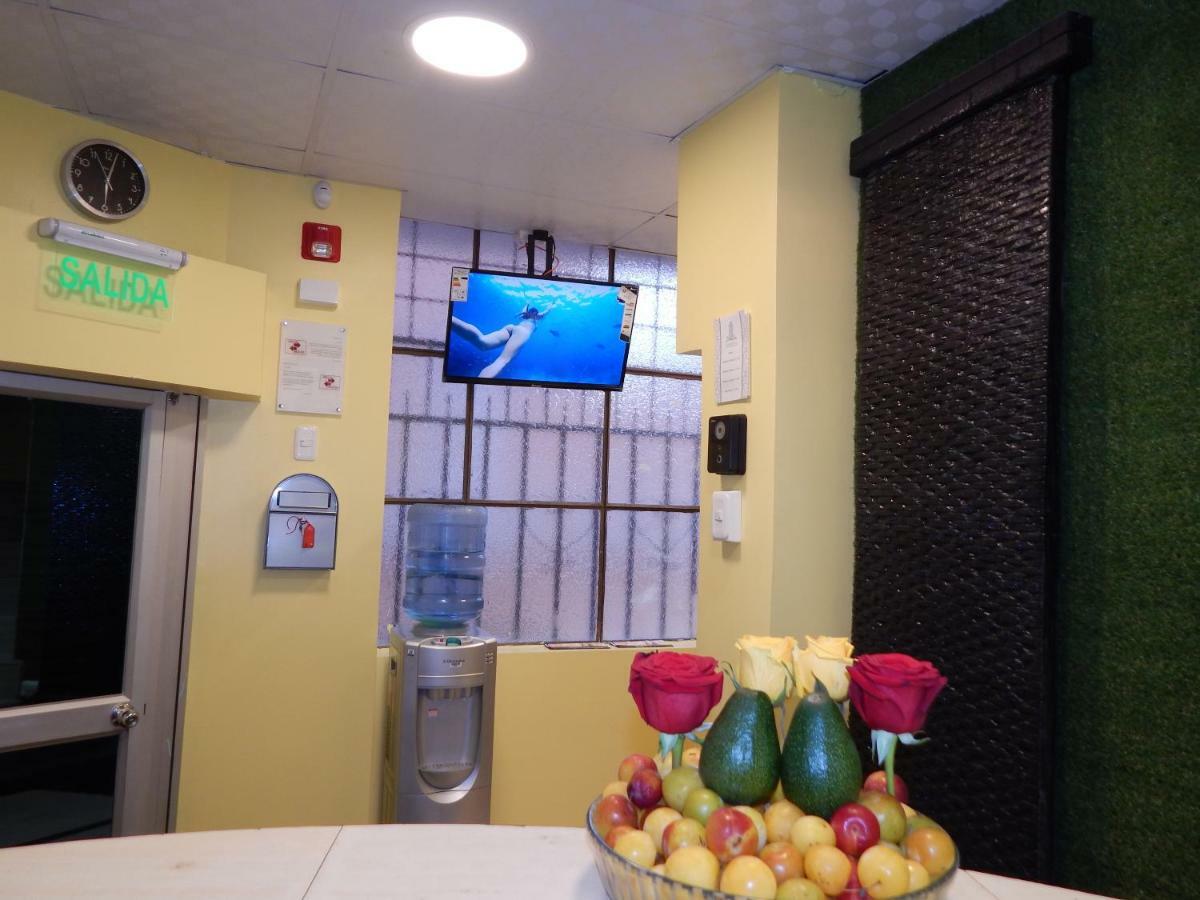 Olympus Plaza Hotel Кито Екстериор снимка